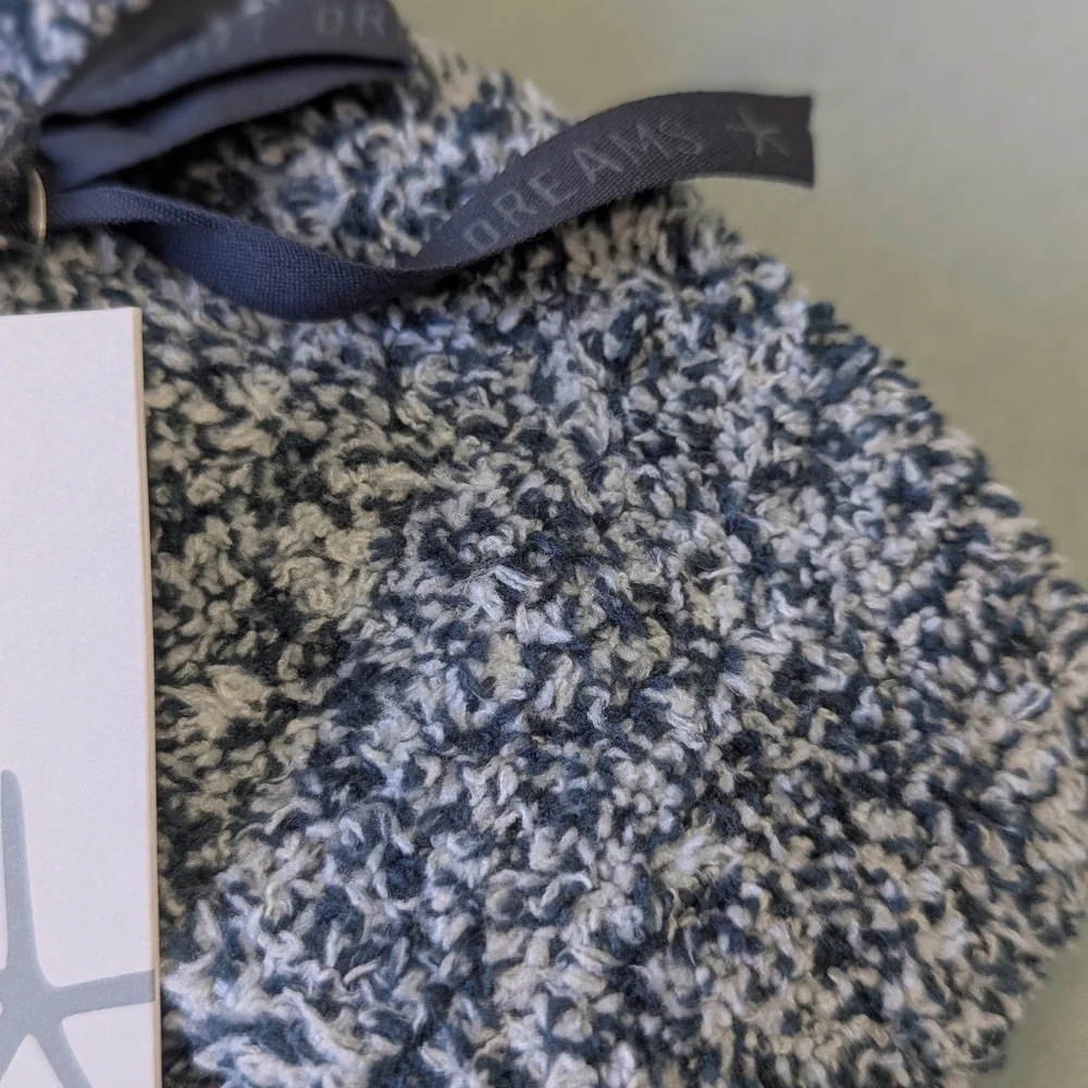 NEW Barefoot Dreams CozyChic Heathered Socks - Picture 4 of 4